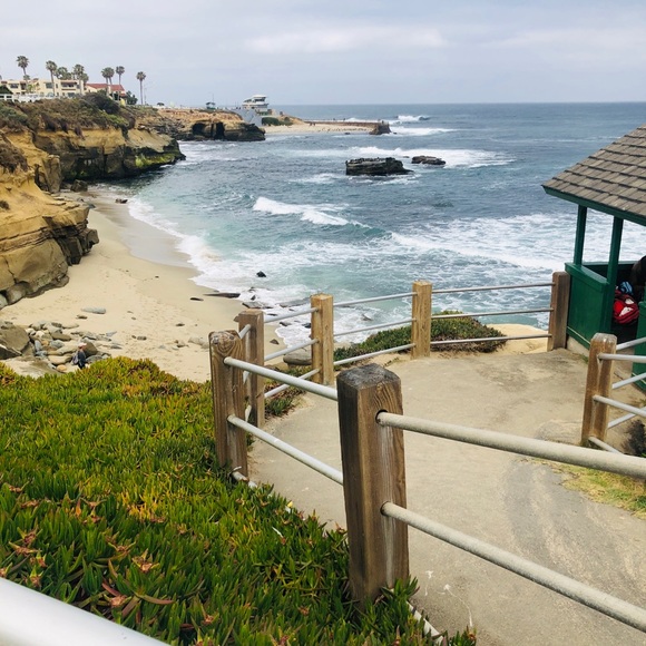 Poshfest Speaker. IG @theeelorena  @chictowear - Picture 13 of 14